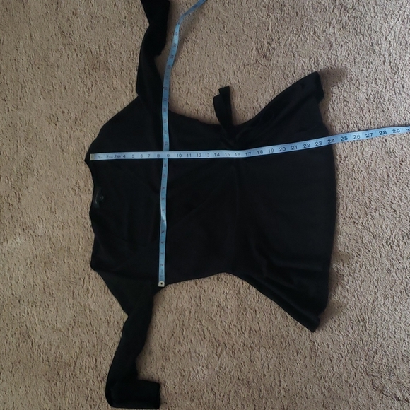 Ann Taylor xs Uber soft wrap long sleeve peplum - Picture 8 of 8